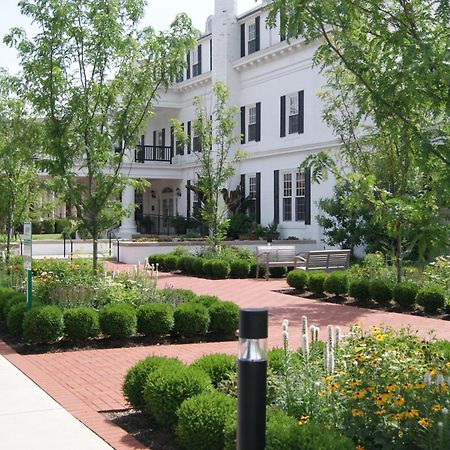 Historic Boone Tavern 버리아 외부 사진