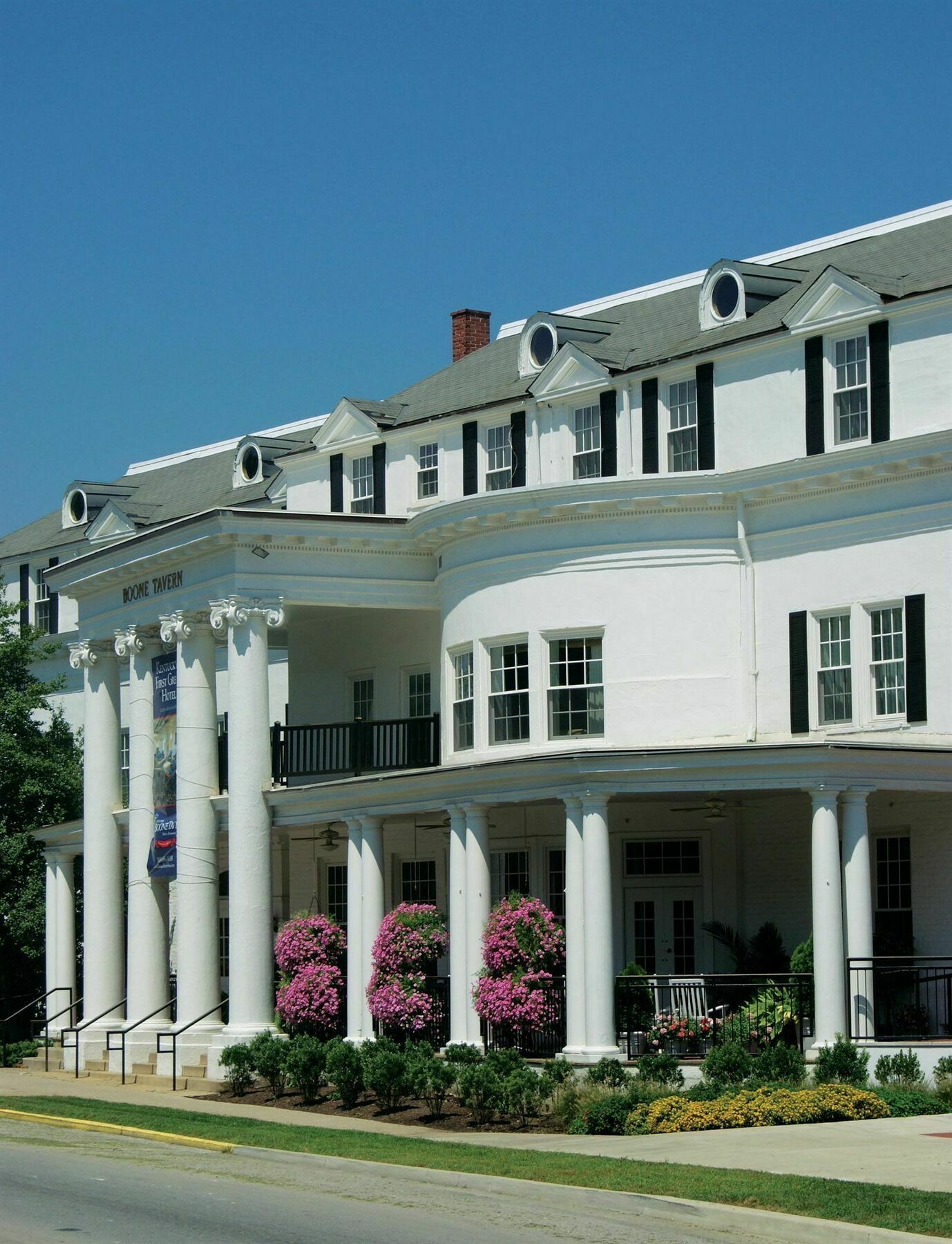 Historic Boone Tavern 버리아 외부 사진